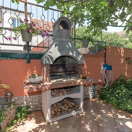 Apartamento In *